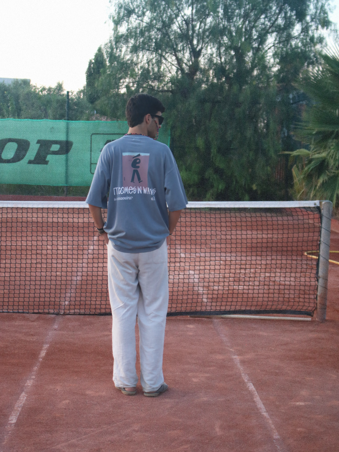 WALKING É BLUE T-SHIRT